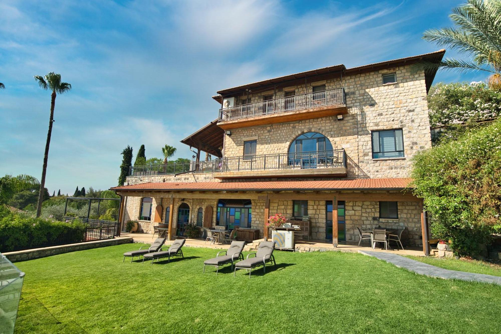 Hameiri Estate Rosh Pinna Exterior photo