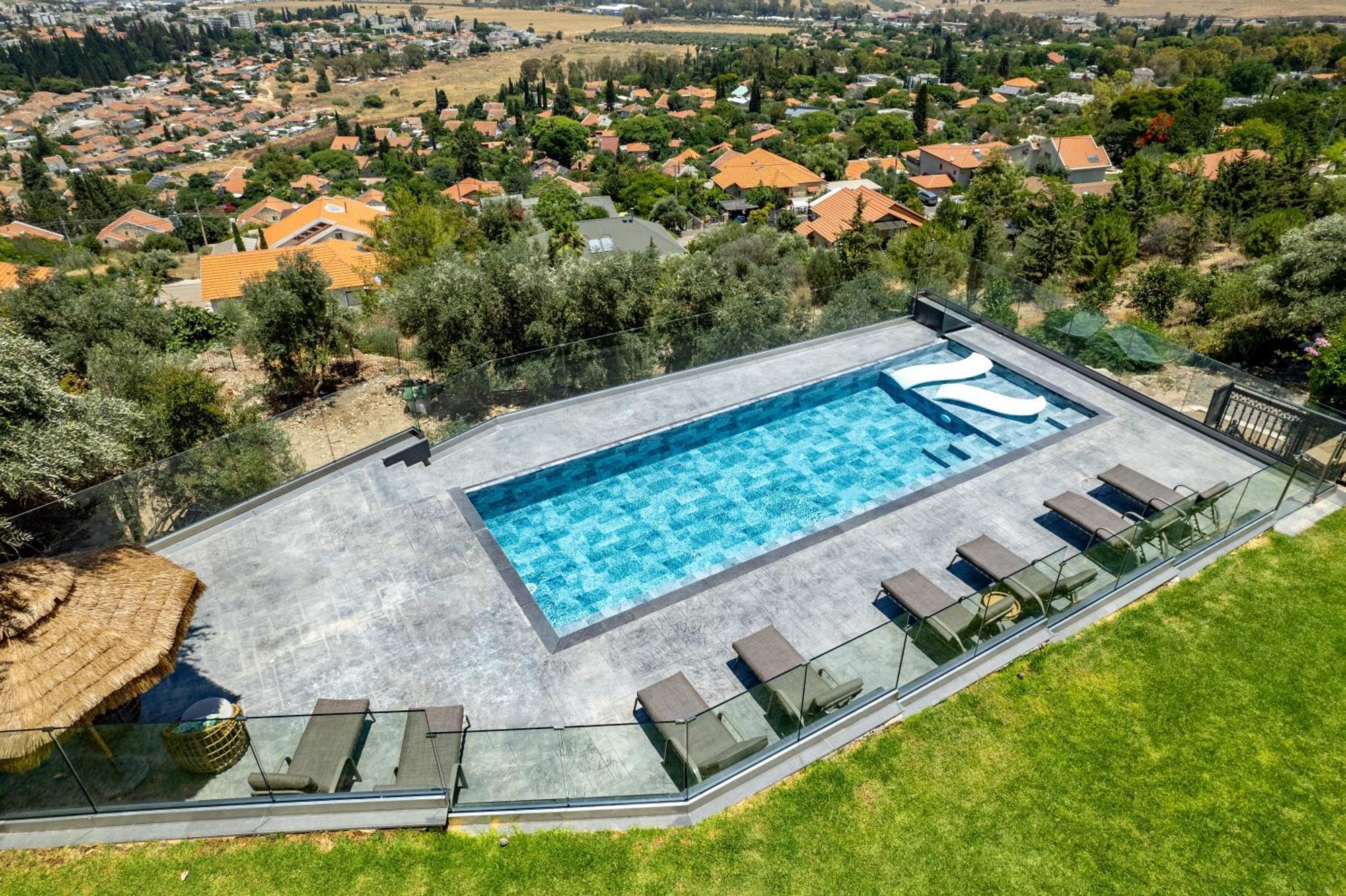 Hameiri Estate Rosh Pinna Exterior photo