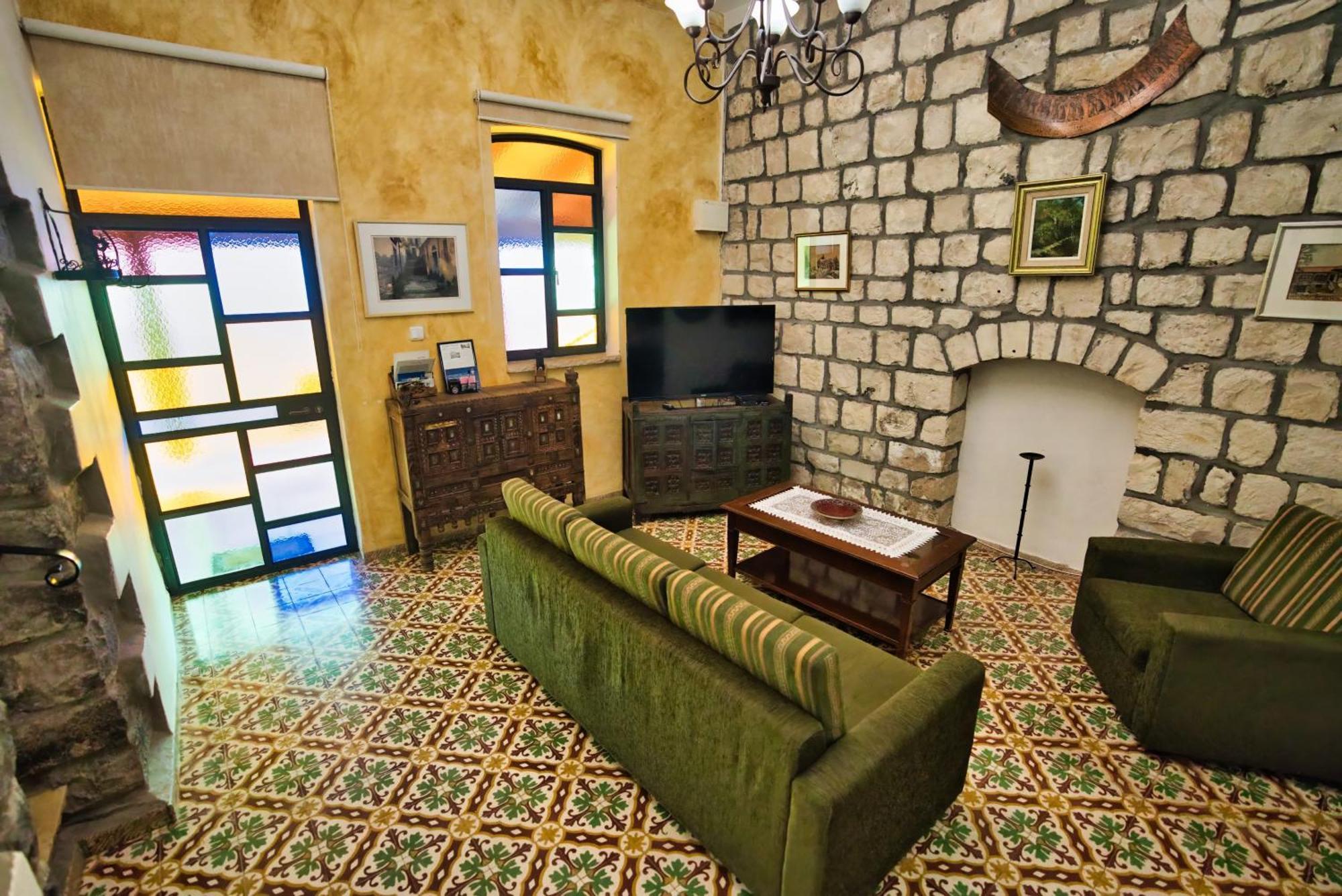 Hameiri Estate Rosh Pinna Exterior photo